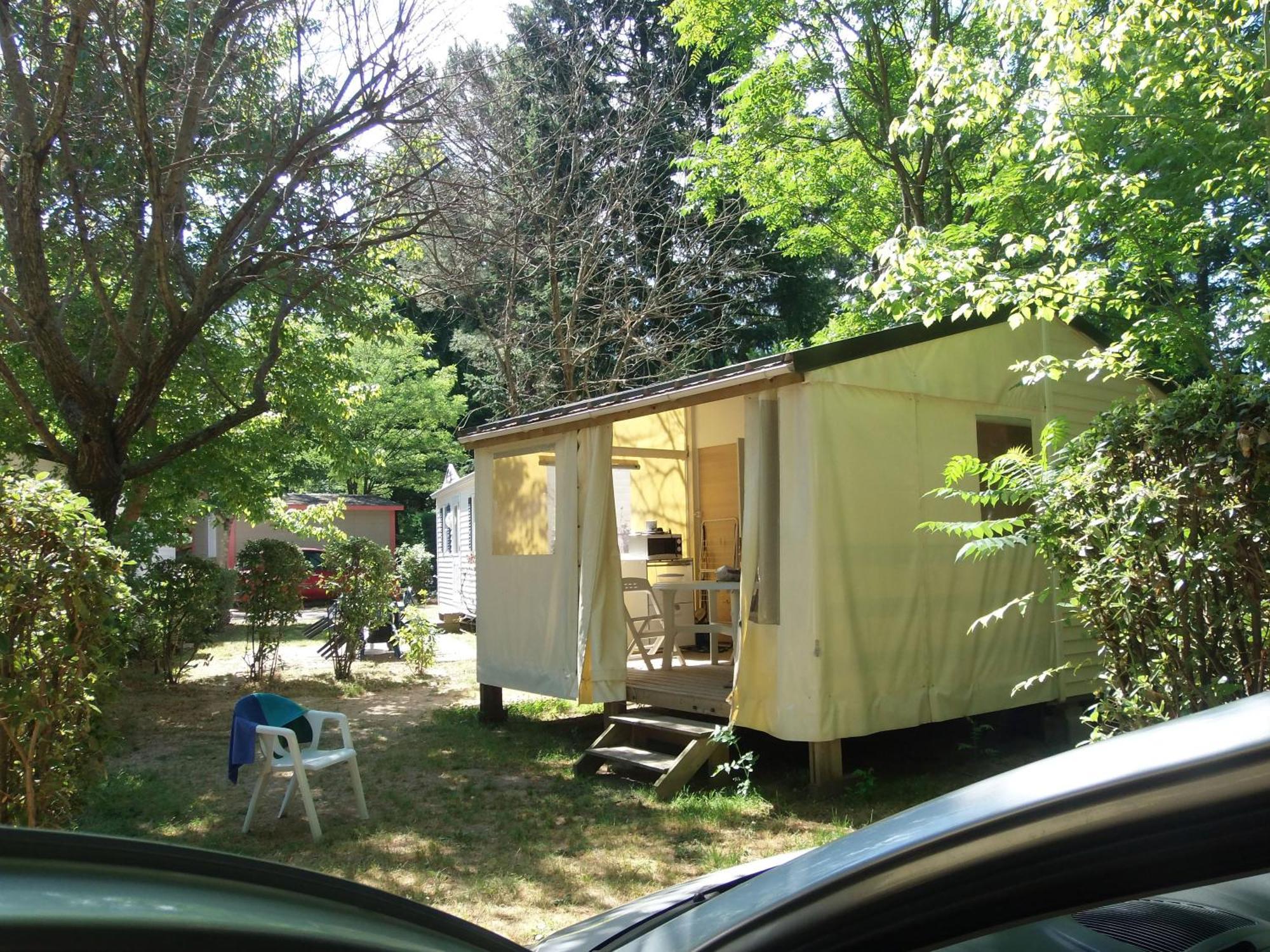 Camping Les Sources Сен-Жан-дю-Гар Экстерьер фото